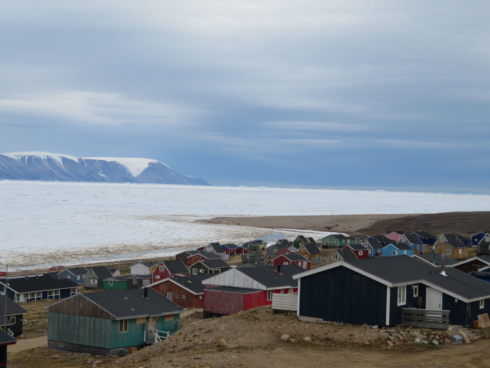 Thayer professor heads Greenland energy project